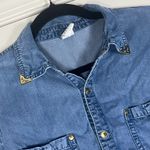 2012 VILA Clothes Women’s CHUK Denim Snap Front Shirt With Gold Accents Small Blue Photo 1