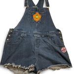 Disney  wilderness embroidered overall‎ cutoff denim Photo 0