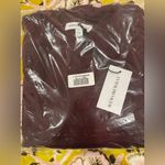 We Wore What  Maroon‎ Sweatshirt size Medium Photo 3