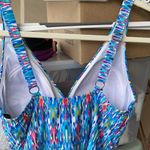 Jantzen Janetzen abstract, print swimsuit Photo 2