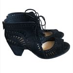 Vince Camuto ✨HP✨ Vince CamutoTarita Laser-Cut Sandal✨ Photo 5