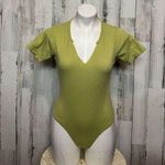 Missguided  green bodysuit size 8 Photo 0
