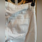 Rock & Republic  Crisp distressed White Jeans Photo 7