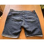 Levis Signature Size 36 Unisex Blue Denim Bermuda Shorts Frayed Hem Photo 4