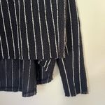 Storia  Long Sleeve Cropped Top Photo 3