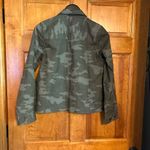 Vuori Vouri Women’s Camo Ripstop Button Down Jacket Size Sm-EUC Photo 3