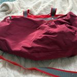 Fossil  Burgundy Red Duffel Bag Carry-On Travel Gym Bag Weekend Bag‎ Key Fob Photo 6