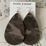 Nickel and Suede Large Teardrop Leather Earrings Camo Suede NEW‎ Green Photo 2