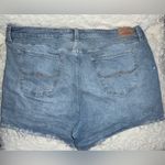 Lucky Brand embroidered denim shorts size 20 Photo 4