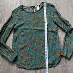 H&M Shirt Womens Size 4 Keyhole Neck Blouse Geometric Print Photo 3