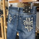 Miss Me  Studded Fleur de Lis Denim Boot Cut Low Rise Blue Jeans - Sz 28 🧡🎀 Photo 9