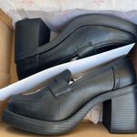 Jellypop  Women's Black Loafers , Size 9.5 Photo 2