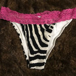 Beach Bunny  Zebra Stripe‎ Lady Lace Bikini Bottom Photo 0