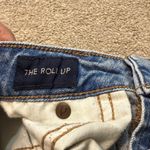 Lucky Brand  Light Wash Distressed The Roll Up Denim Shorts Size 6/28 Photo 3