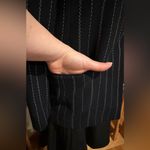 Dana Buchman Black/Navy Cream Pin Stripes Long 1 Button Wool Blazer Jacket Sz 2P Photo 5