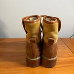 Frye and Co. Anise Hiking Boot Leather Suede Lace Up Fashion Gorpcore Shearling Tan Size 9 Photo 5