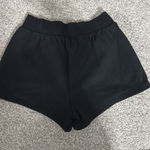 Alo Yoga Alo black sweatshorts Photo 0
