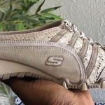 Skechers 2000s Y2K white beige cream sneakers mules clogs ballet ballerina flats trainers- sporty / streetwear Photo 0