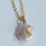 Rhinestone K Pearl Pendant Necklace Gold Photo 0