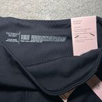 Victoria's Secret NWT Victoria’s Secret Sport Essential Legging High Rise Size Small Short 7/8 length Photo 5