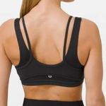 Lululemon  Love To Layer Women’s Sports Bra Black Stripe Size 2 Photo 1