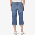 Lee NWT  Relaxed-Fit Mid Rise Denim Capri Jeans Size 16 Photo 1