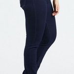 Levi's 312 Shaping Slim Dark Blue Waterless
Slim-Leg High-Rise Jeans Size 32 Photo 4