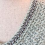 Vintage HAND knit sweater vintage 80s sea foam green with silver accent Size M Photo 4