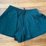 Wilson Sporting Goods Tennis Shorts Green Size M Photo 3