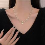 Vintage fashion Gold Plated Pearl Necklace Photo 0