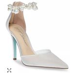 Betsey Johnson Pearl Heels Photo 0