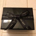 Victoria's Secret  Photo 1