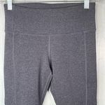 Alo Yoga Gray Cropped Capri Leggings With Teal And Black Stripe Panel Photo 1