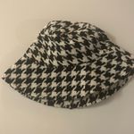 Olive & Pique Black White Houndstooth Bucket Hat Size OS Purple Photo 0