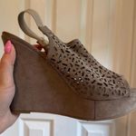 Chinese Laundry  Wedges Photo 2