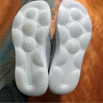 Under Armour New UA Run Play Sneakers gray white pink size 7.5 pull on shoes Photo 6