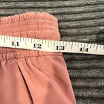 Lululemon  On The Fly Shorts 2.5" Women 4 Casual Travel Gym Spanish Rose Photo 3