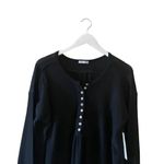 Sweet Romeo  Waffle Knit Oversized Henley Tunic Top in  Optic Black Size 1X Photo 3