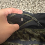 Lululemon Camo  shorts Photo 7