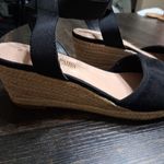 Dream Paris NWOT Dream Pairs Women's Black Wedge Sandals Photo 1