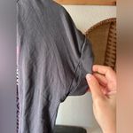 all saints grey pride Leppo imogen boy tee graphic tee rainbow print med/large Photo 2