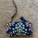 Vera Bradley Wrislet Photo 0