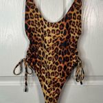 One Piece Joues de Sable Leopard Animal Print Swimsuit Photo 0