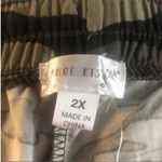 Francesca's Camouflage Drawstring Loungewear Shorts Size 2X New With Tags Green Photo 3