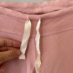 EXPRESS  Sz S Stretch Pull On Pink Knit Yoga Pants Straight Leg Leggings Photo 2