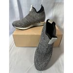 J/SLIDES Sneakers Women’s Oren Mesh Black & Silver Knit Urban Sport Size 6 Photo 1
