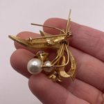 Roma Signed Brooch Pin Gold Tone Faux Pearl Photo 8