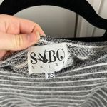 Sabo Skirt  White Grey Striped Long sleeve Shirt Photo 1