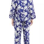 Miss Elaine 2-Piece Notch Collar Top and Pants Pajama Set Photo 11