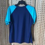 HALCURT Swim Top upf 50+ sun protection Blue on Blue with Dolphin size xl nwt Photo 4